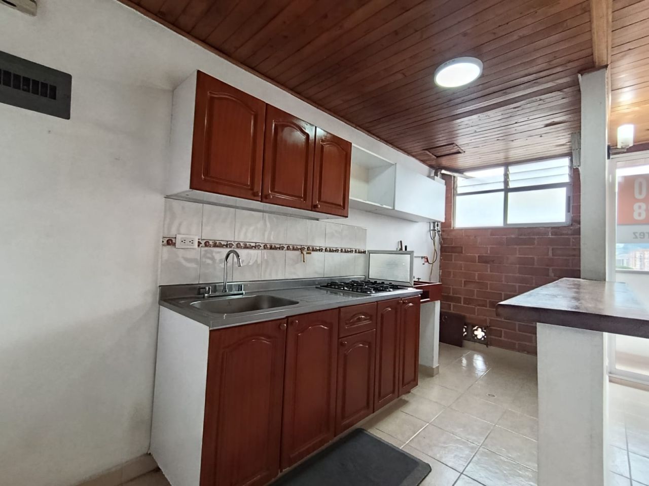 Apartamento en arriendo Antioquia Bello La Cabaña 69 m2 Habitaciones 3 Baños 2 Garajes 1 Precio $2500000