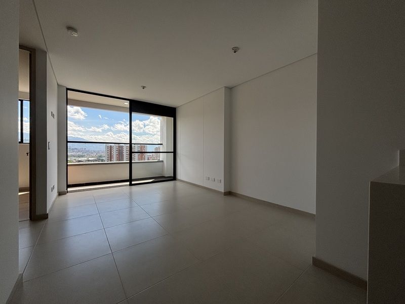 Apartamento en arriendo Antioquia Envigado Loma Del Barro 60 m2 Habitaciones 2 Baños 2 Garajes 1 Precio $3350000