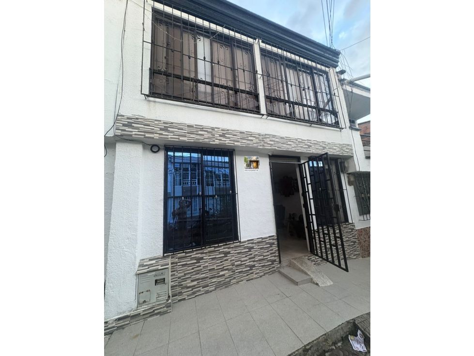 Casa en venta Risaralda Dosquebradas Altos De Santa Mónica 108 m2 Habitaciones 4 Baños 2 Garajes 0 Precio $315000000