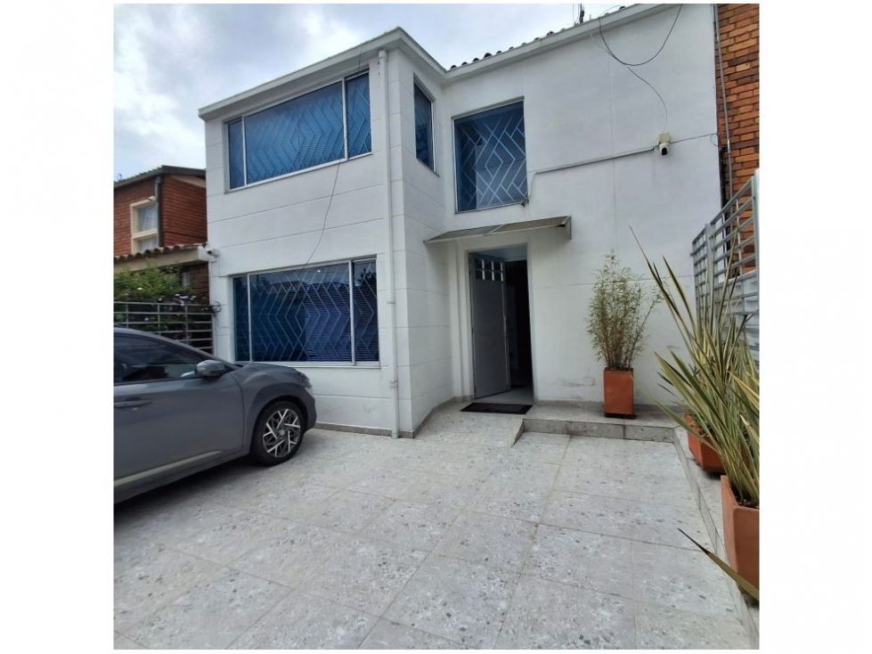 Casa en venta Cundinamarca Bogotá Los Andes Norte 270 m2 Habitaciones 9 Baños 3 Garajes 2 Precio $990000000