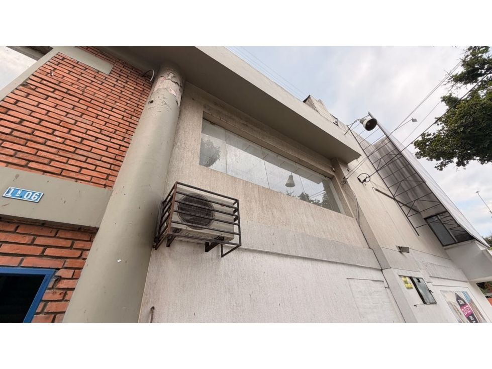 Apartaestudio en arriendo Valle Del Cauca Cali Miraflores 480 m2 Habitaciones 8 Baños 3 Garajes 3 Precio $5000000