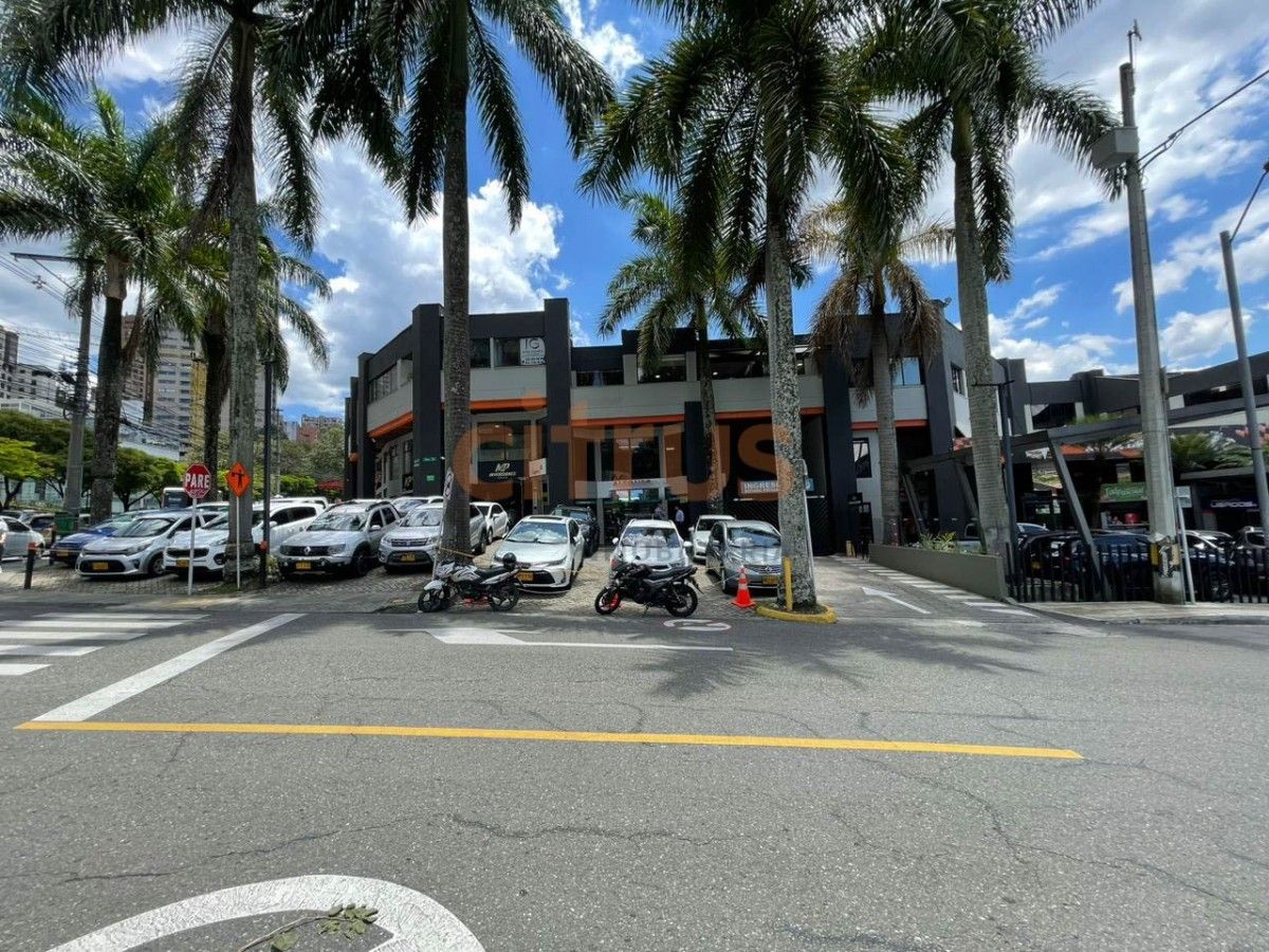 Local en venta Antioquia Medellín Colombia 233 m2 Habitaciones 0 Baños 2 Garajes 6 Precio $2500000000