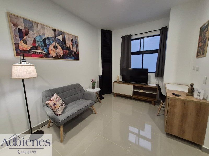 Apartaestudio en arriendo Antioquia Medellín Laureles 45 m2 Habitaciones 1 Baños 1 Garajes 0 Precio $2300000