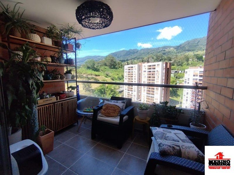Apartamento en venta Antioquia Envigado El Chinguí 82 m2 Habitaciones 2 Baños 2 Garajes 1 Precio $680000000