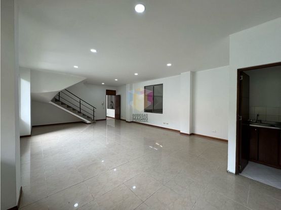Bodega en arriendo Antioquia La Estrella Cr Polaris 630 m2 Habitaciones 0 Baños 4 Garajes 0 Precio $21000000