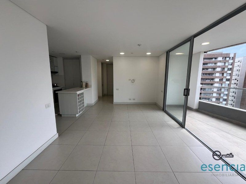 Apartamento en arriendo Antioquia Envigado La Inmaculada 87 m2 Habitaciones 2 Baños 3 Garajes 0 Precio $4800000