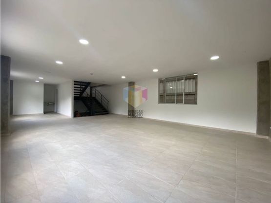 Bodega en arriendo Antioquia Bello Nazareth 638 m2 Habitaciones 0 Baños 4 Garajes 4 Precio $20500000