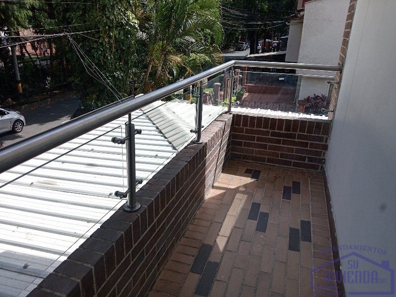 Apartamento en arriendo Antioquia Medellín Campo Amor 78 m2 Habitaciones 3 Baños 2 Garajes 0 Precio $2500000