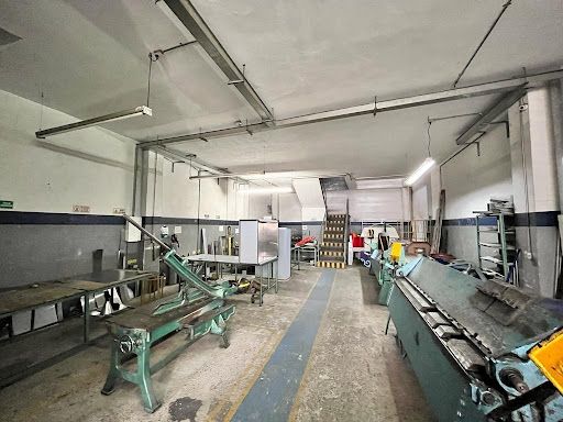 Bodega en venta Santander Bucaramanga San Francisco 727 m2 Habitaciones 0 Baños 3 Garajes 0 Precio $1900000000