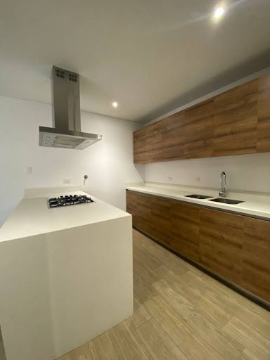Apartaestudio en arriendo Antioquia Medellín Simesa 70 m2 Habitaciones 0 Baños 2 Garajes 1 Precio $3300000