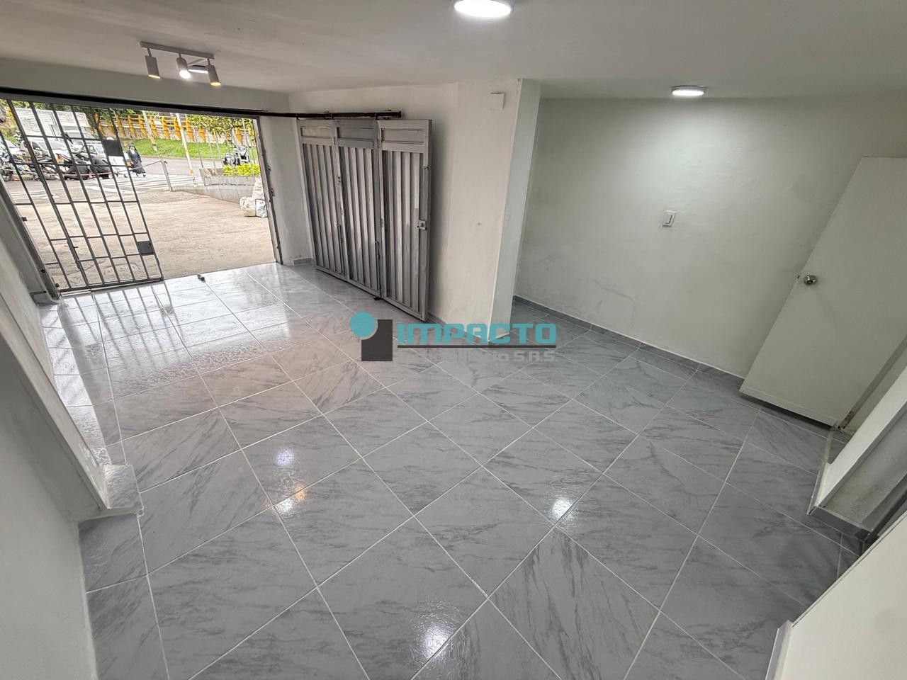 Local en arriendo Antioquia Medellín Bosques De San Pablo 70 m2 Habitaciones 0 Baños 1 Garajes 0 Precio $3500000