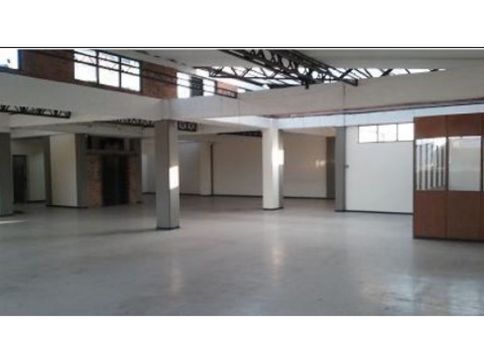 Bodega en arriendo Cundinamarca Bogotá Bogotá 1750 m2 Habitaciones 0 Baños 10 Garajes 0 Precio $8582000000