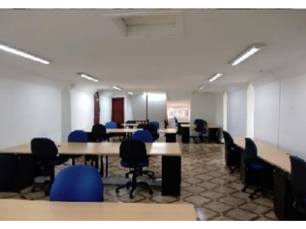 Oficina en venta Cundinamarca Bogotá San Martin 791 m2 Habitaciones 0 Baños 4 Garajes 8 Precio $5537000000