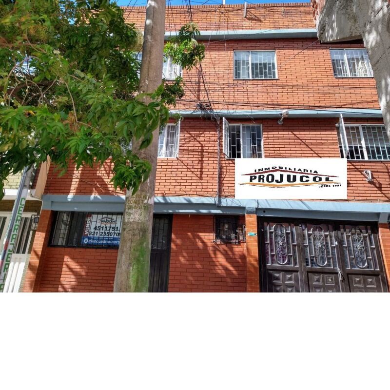 Casa en venta Cundinamarca Bogotá Timiza 276 m2 Habitaciones 13 Baños 6 Garajes 1 Precio $550000000