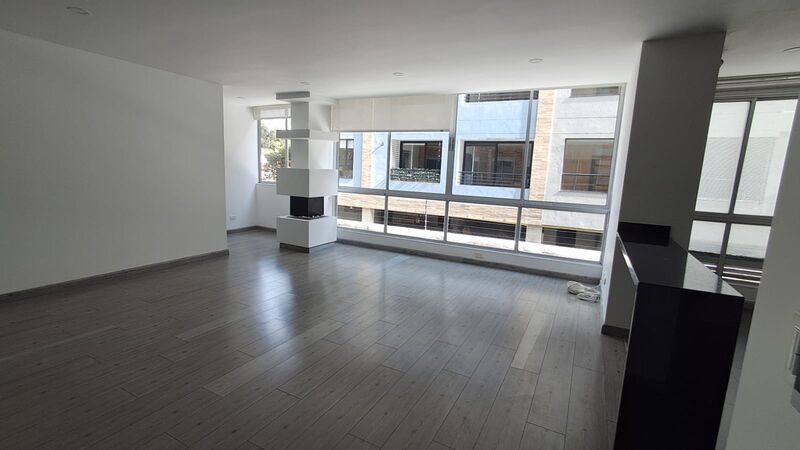 Apartamento en venta Cundinamarca Bogotá Nuevo Contry 83 m2 Habitaciones 3 Baños 2 Garajes 2 Precio $750000000