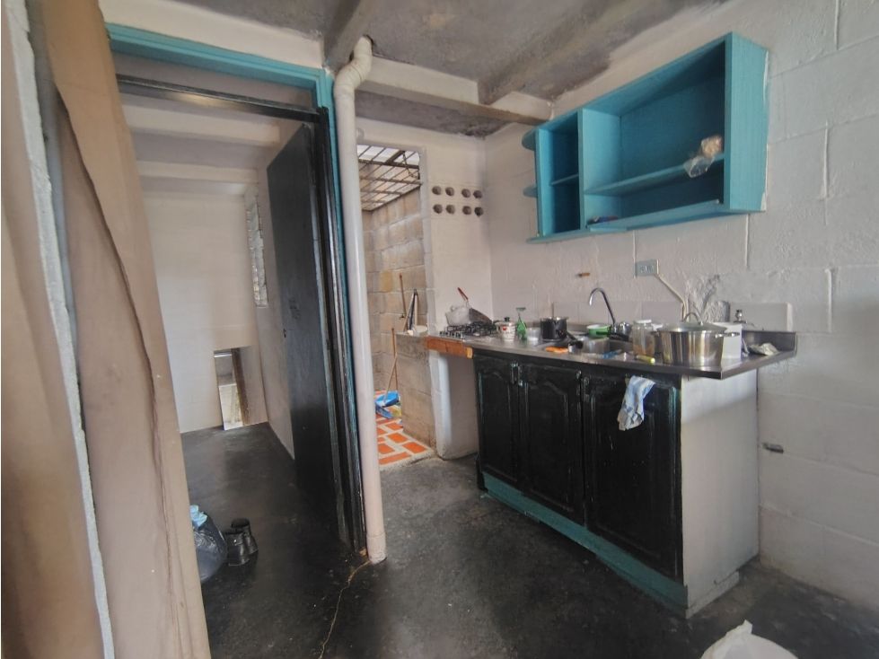 Apartaestudio en arriendo Antioquia Medellín Ecoparque Cerro El Volador 35 m2 Habitaciones 1 Baños 1 Garajes 0 Precio $650000