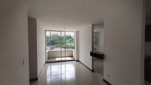 Apartamento en arriendo Antioquia Itagüí Cr Kiwi 68 m2 Habitaciones 3 Baños 2 Garajes 1 Precio $2300000