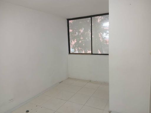 Oficina en arriendo o venta Antioquia Medellín La America 27 m2 Habitaciones 0 Baños 1 Garajes 0 Precio venta $150000000 Precio arriendo $1100000