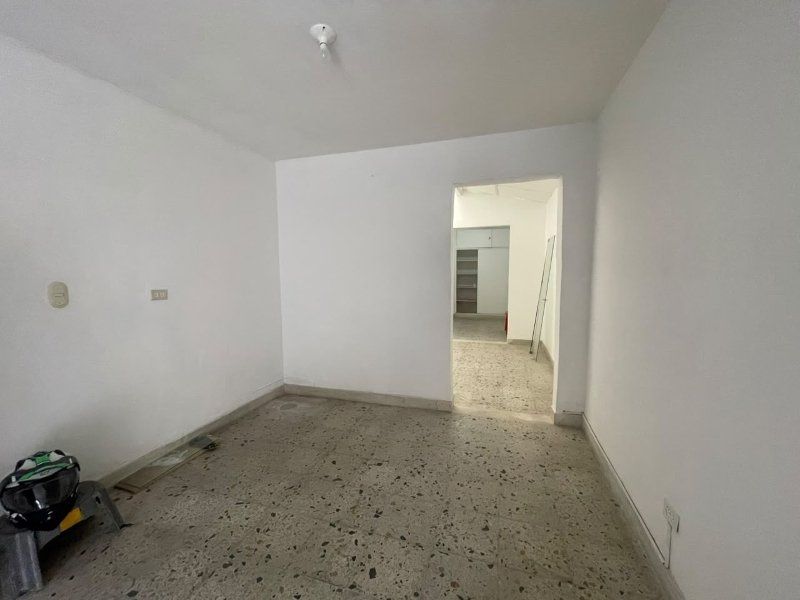 Local en arriendo Antioquia Medellín Bolivariana 40 m2 Habitaciones 0 Baños 1 Garajes 0 Precio $3000000