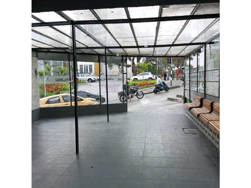 Local en arriendo Caldas Manizales Palo Grande 75 m2 Habitaciones 0 Baños 2 Garajes 0 Precio $4800000