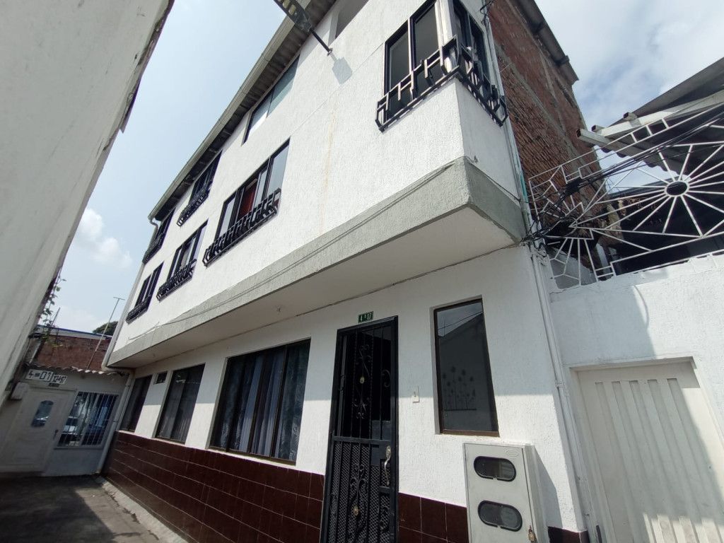 Apartamento en arriendo Valle Del Cauca Cali Bellavista 60 m2 Habitaciones 2 Baños 2 Garajes 0 Precio $1000000