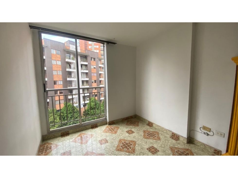 Apartamento en arriendo Antioquia Medellín La Candelaria 60 m2 Habitaciones 3 Baños 2 Garajes 1 Precio $2500000