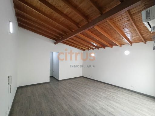 Oficina en arriendo Antioquia Medellín San Diego 38 m2 Habitaciones 0 Baños 1 Garajes 0 Precio $2500000