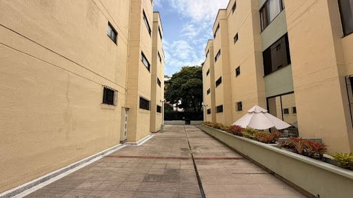 Apartamento en venta Antioquia Medellín Los Colores 100 m2 Habitaciones 3 Baños 3 Garajes 1 Precio $570000000