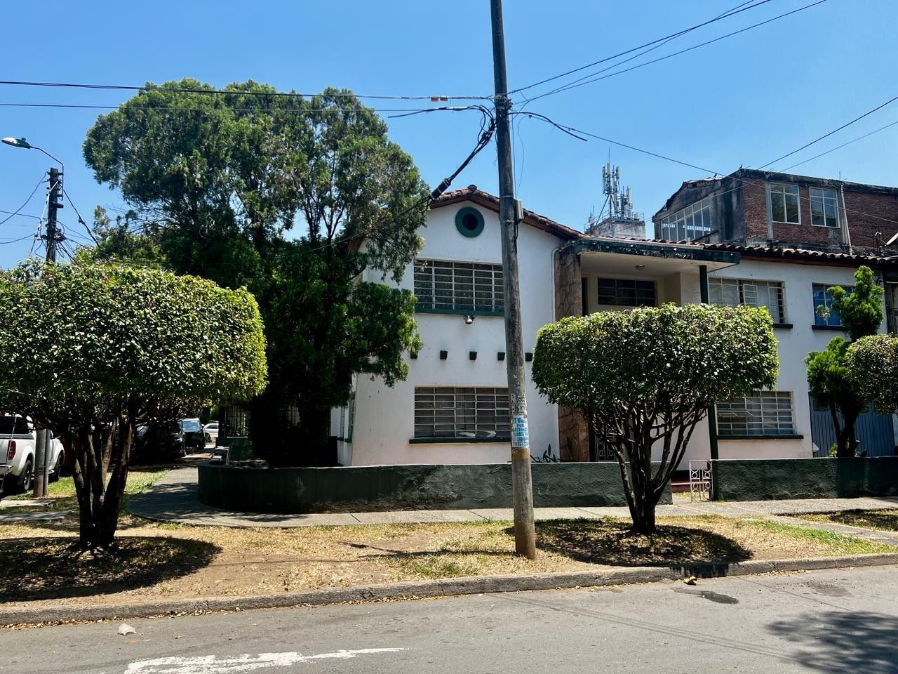 Casa en venta Valle Del Cauca Cali San Fernando Nuevo 256 m2 Habitaciones 5 Baños 3 Garajes 1 Precio $650000000