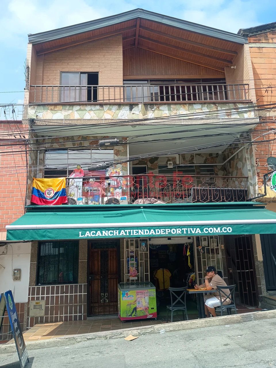 Casa en arriendo Antioquia Bello La Gran Avenida 80 m2 Habitaciones 3 Baños 2 Garajes 0 Precio $3000000