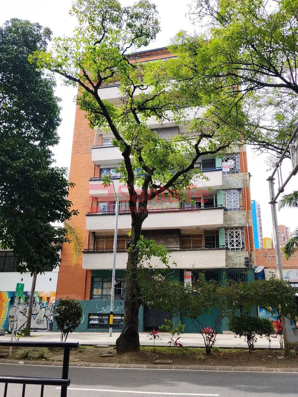 Apartamento en arriendo Antioquia Medellín Boston 179 m2 Habitaciones 4 Baños 3 Garajes 0 Precio $2900000