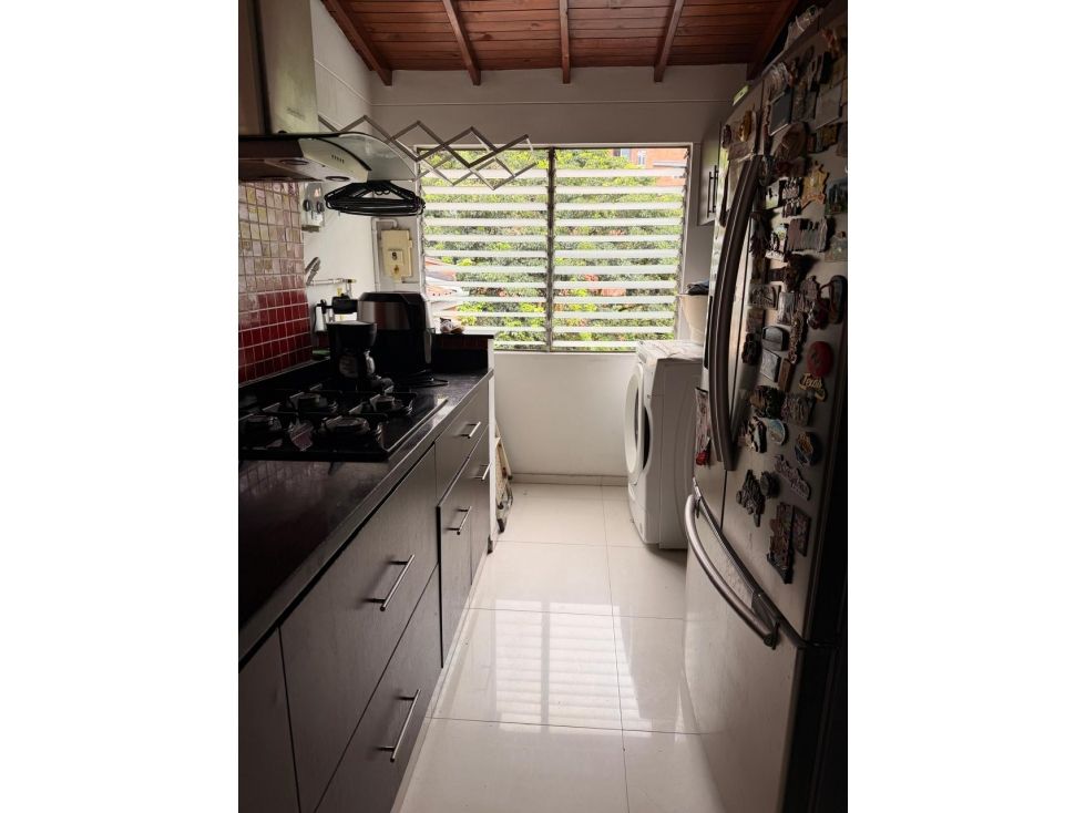Apartamento en venta Antioquia Medellín Castropol 77 m2 Habitaciones 3 Baños 2 Garajes 2 Precio $460000000