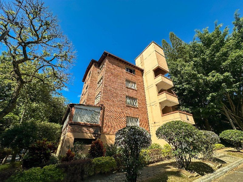 Apartamento en arriendo Antioquia Medellín Urbanizacion Villa Del Aburra 112 m2 Habitaciones 3 Baños 2 Garajes 0 Precio $4000000