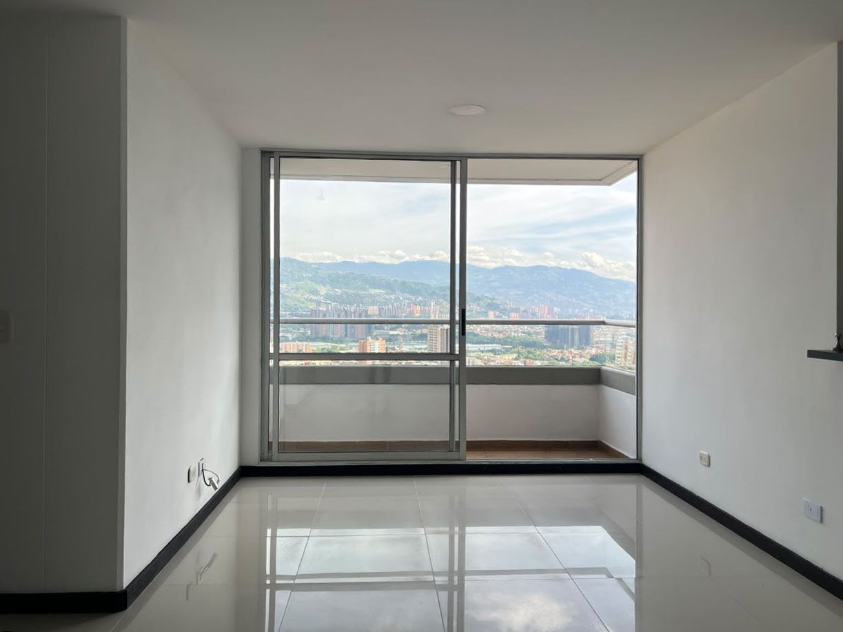 Apartamento en arriendo Antioquia Envigado Trianon 64 m2 Habitaciones 3 Baños 2 Garajes 1 Precio $3250000