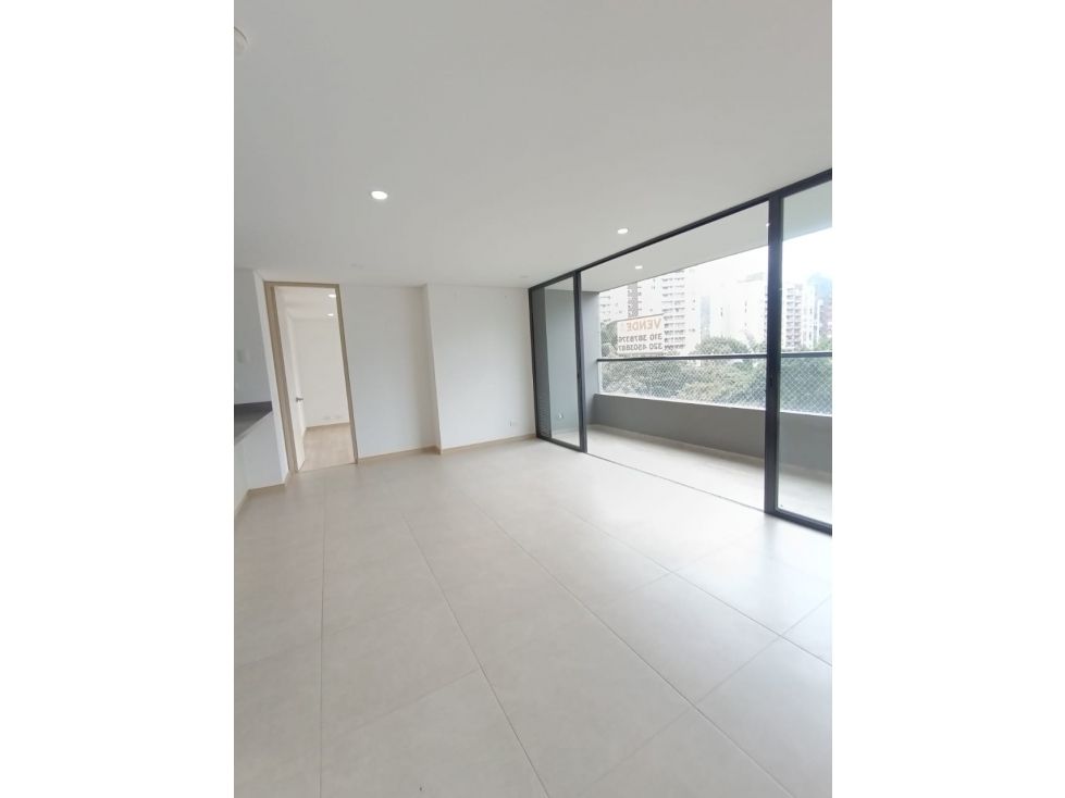 Apartamento en arriendo Antioquia Envigado Colina Campestre 100 m2 Habitaciones 3 Baños 2 Garajes 2 Precio $5000000