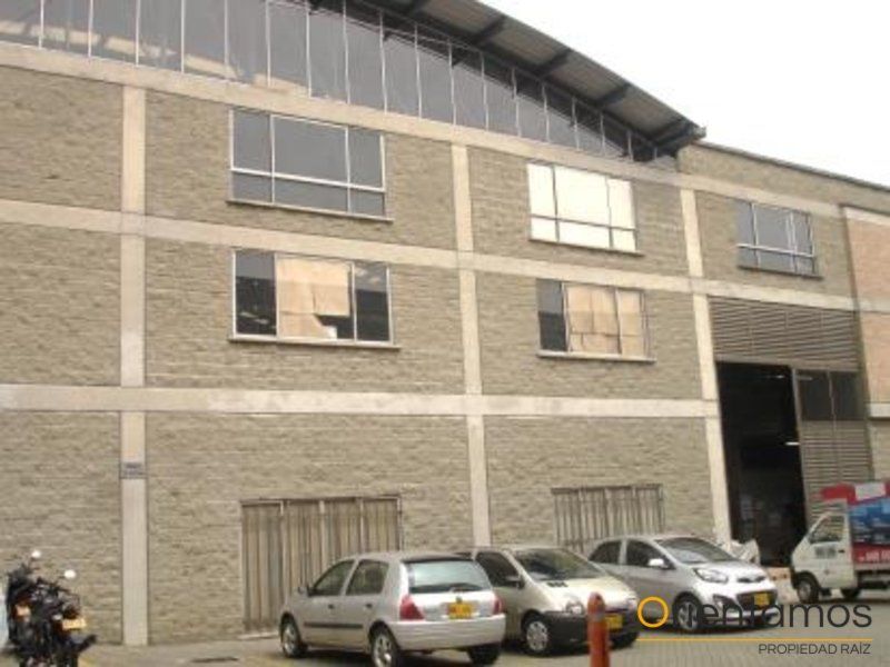 Bodega en arriendo Antioquia Itagüí Zona Industrial 3 1560 m2 Habitaciones 0 Baños 6 Garajes 0 Precio $59640360