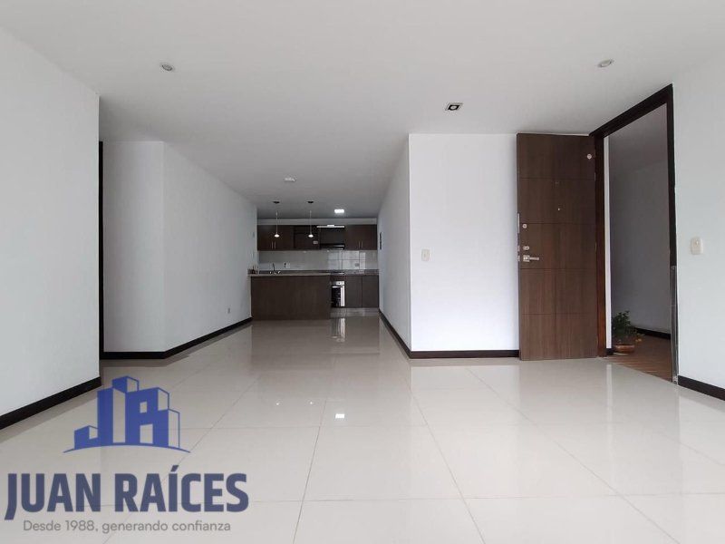 Apartamento en arriendo Antioquia Sabaneta Ancon Sur 85 m2 Habitaciones 3 Baños 2 Garajes 2 Precio $3700000