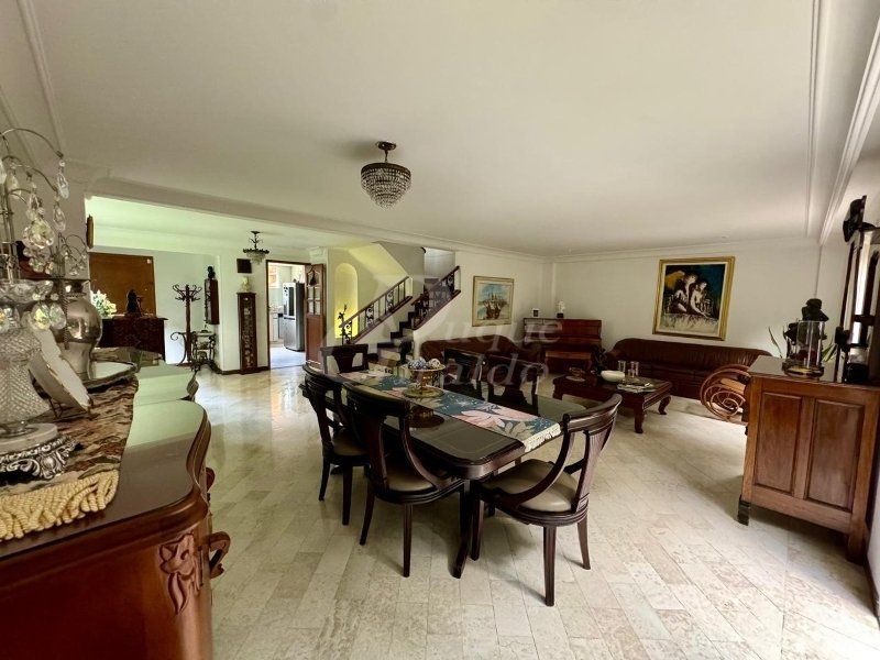 Casa en venta Antioquia Medellín La Linde 470 m2 Habitaciones 3 Baños 3 Garajes 3 Precio $1650000000