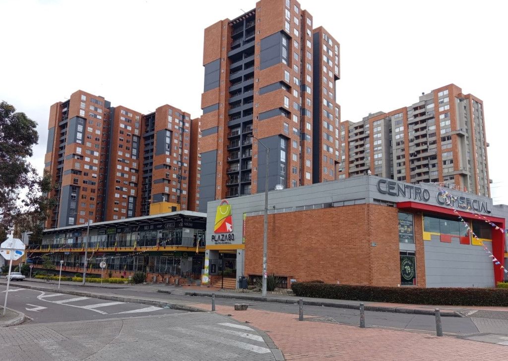 Local en venta Cundinamarca Bogotá Santa Rosa 29 m2 Habitaciones 0 Baños 0 Garajes 0 Precio $360000000