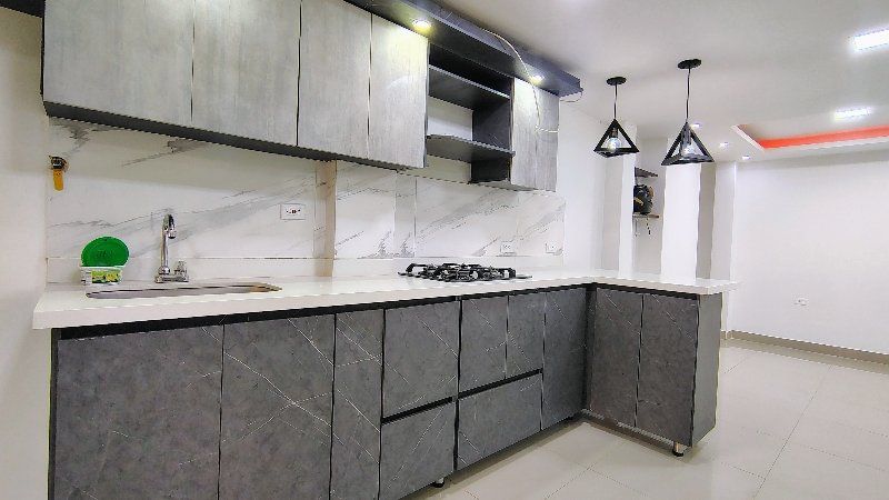 Apartamento en arriendo Antioquia Medellín Cataluña 80 m2 Habitaciones 4 Baños 2 Garajes 0 Precio $1800000