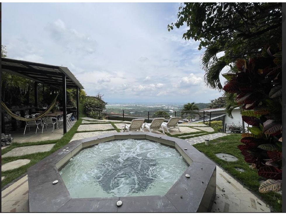 Casa en venta Valle Del Cauca Yumbo Yumbo 480 m2 Habitaciones 4 Baños 5 Garajes 7 Precio $3300000000