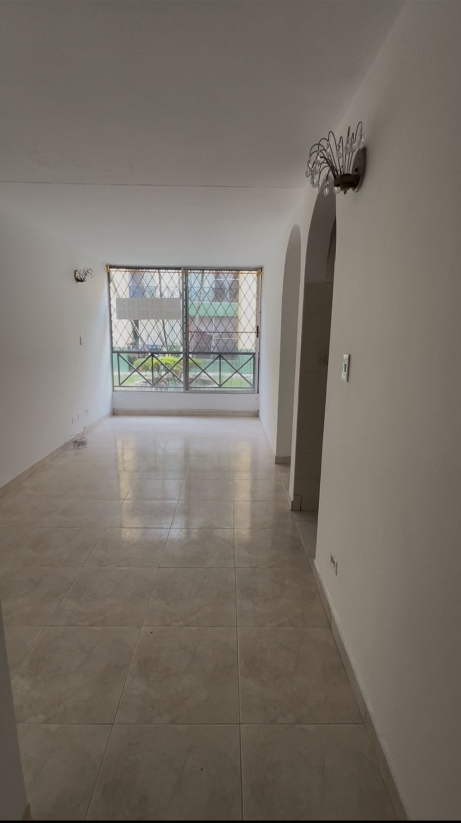 Apartamento en arriendo Valle Del Cauca Cali Torres De Comfandi 58 m2 Habitaciones 3 Baños 2 Garajes 0 Precio $1200000