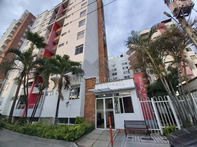 Apartamento en venta Santander Floridablanca Cr Portal De Castilla 101 m2 Habitaciones 4 Baños 3 Garajes 1 Precio $360000000