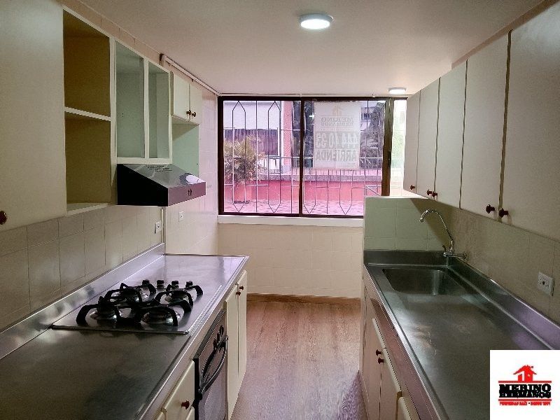 Apartamento en arriendo Antioquia Medellín Kennedy 88 m2 Habitaciones 4 Baños 2 Garajes 1 Precio $3300000