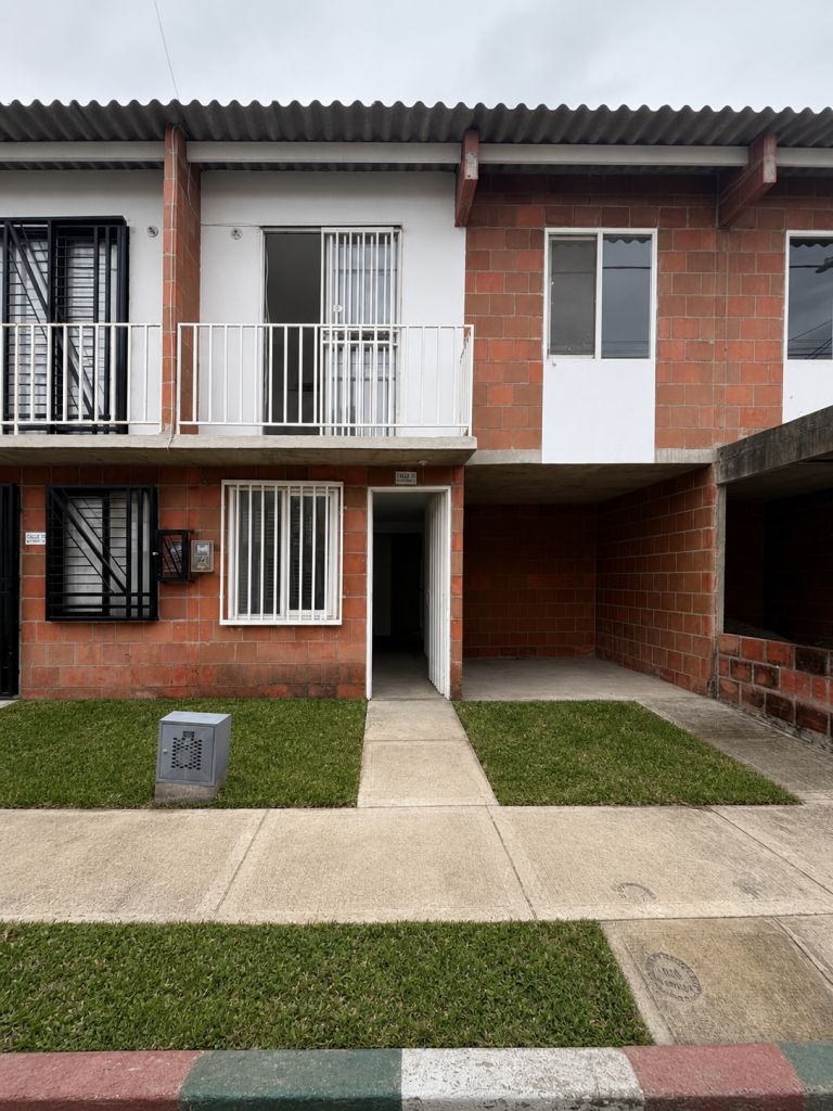 Casa en arriendo Valle Del Cauca Candelaria Candelaria 66 m2 Habitaciones 3 Baños 1 Garajes 0 Precio $600000