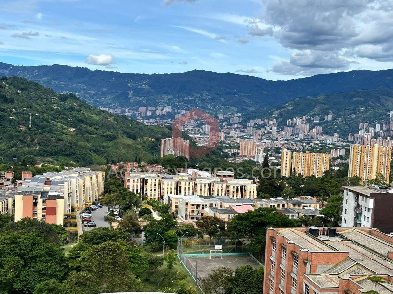 Apartamento en arriendo Antioquia Medellín San Antonio De Prado 42 m2 Habitaciones 3 Baños 2 Garajes 0 Precio $1500000