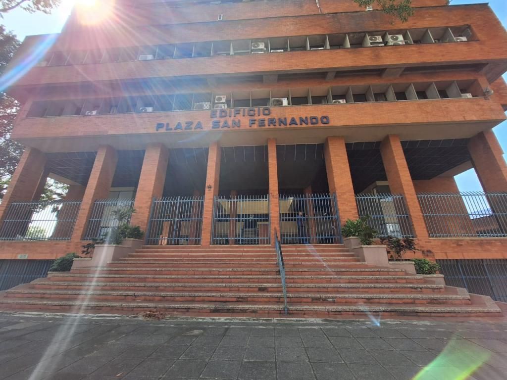Oficina en venta Valle Del Cauca Cali San Fernando Nuevo 10 m2 Habitaciones 0 Baños 1 Garajes 0 Precio $110000000