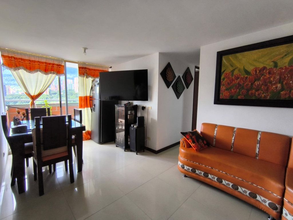 Apartamento en venta Antioquia Envigado San Rafael 55 m2 Habitaciones 3 Baños 2 Garajes 0 Precio $320000000