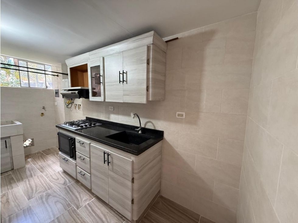 Apartamento en venta Antioquia Envigado Primavera 60 m2 Habitaciones 3 Baños 2 Garajes 1 Precio $460000000