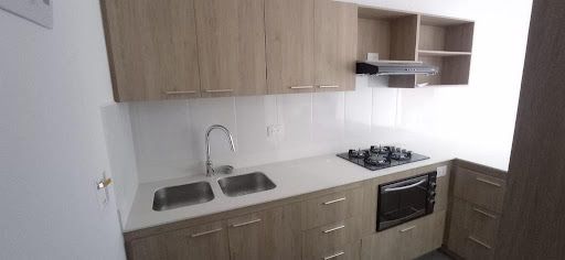 Apartamento en arriendo Antioquia Envigado Asd 90 m2 Habitaciones 2 Baños 3 Garajes 1 Precio $4800000